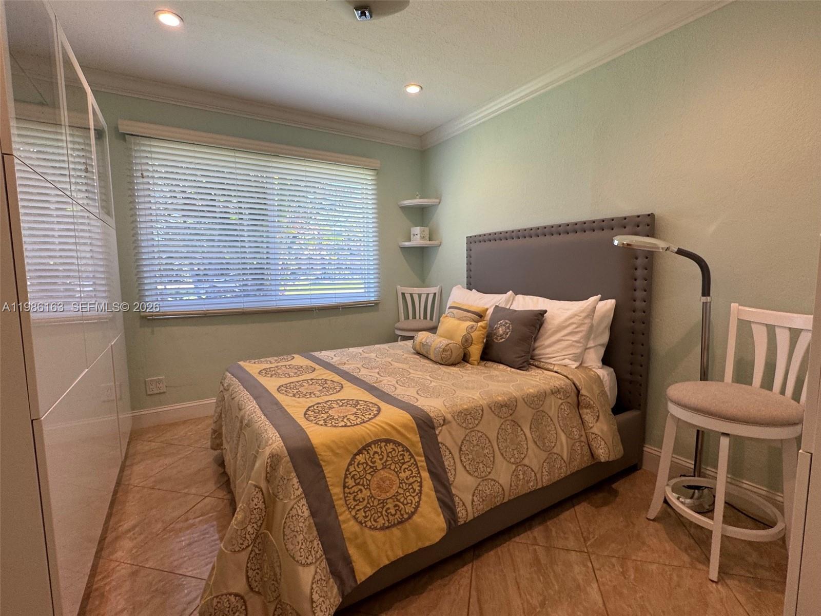 SANTA BARBARA ESTATES - Residential