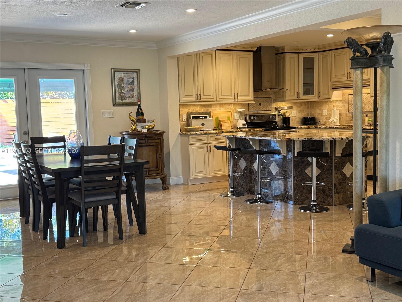 SANTA BARBARA ESTATES - Residential