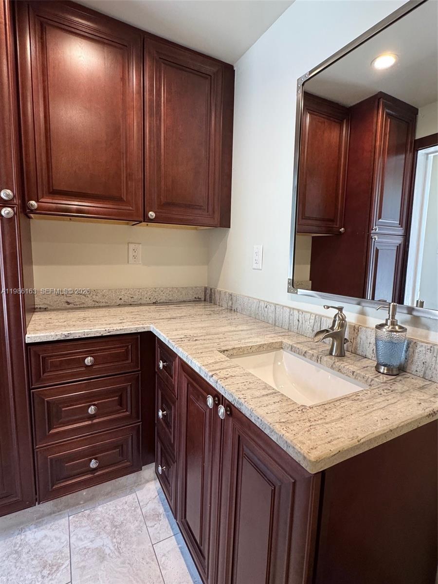 SANTA BARBARA ESTATES - Residential