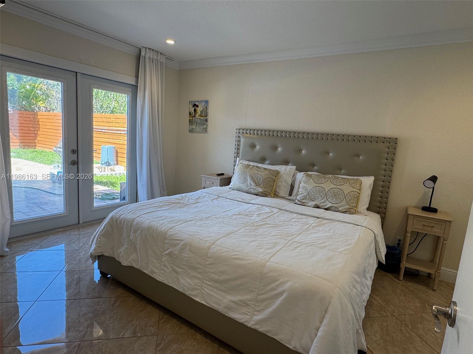 SANTA BARBARA ESTATES - Residential