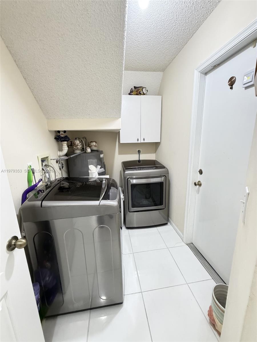 KENSINGTON SOUTH - Residential