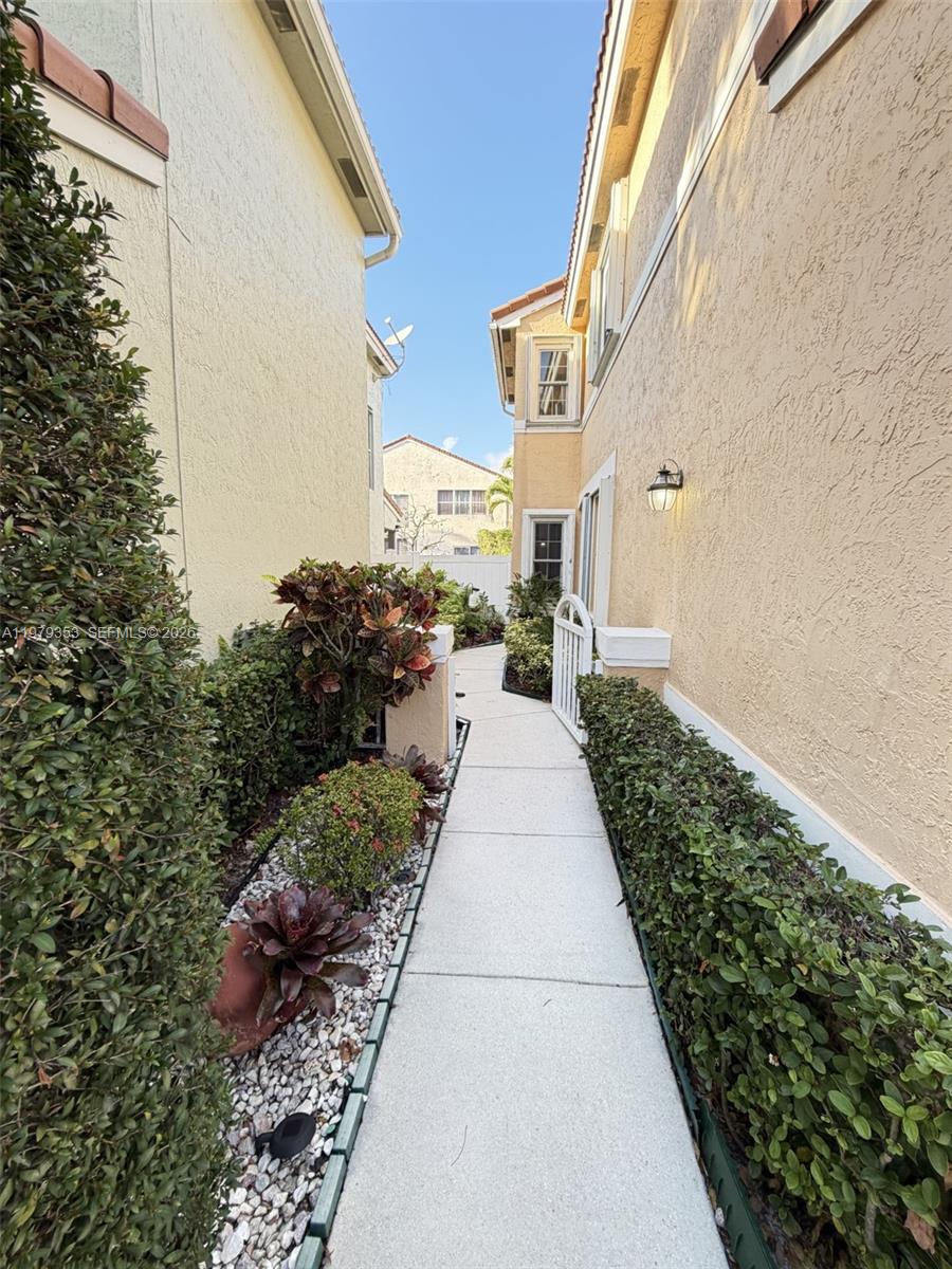 KENSINGTON SOUTH - Residential