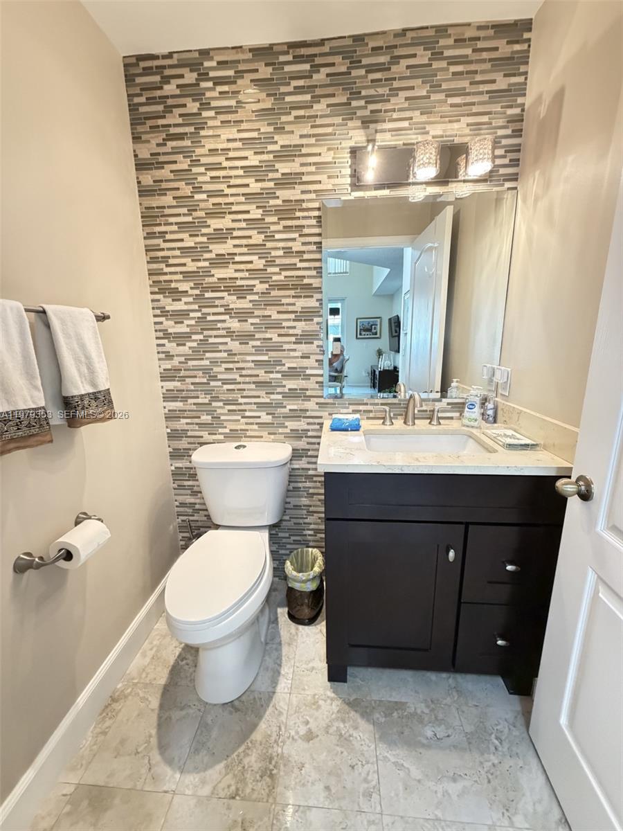 KENSINGTON SOUTH - Residential