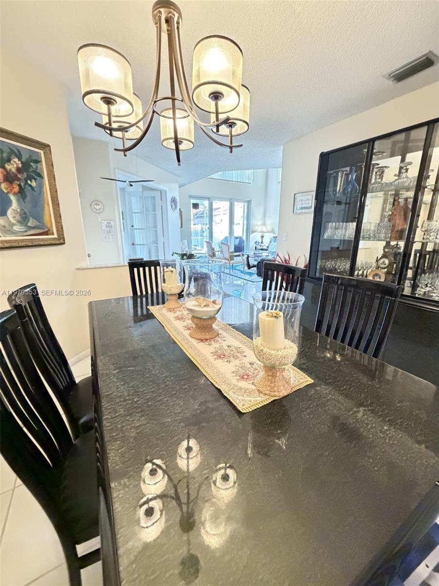 KENSINGTON SOUTH - Residential