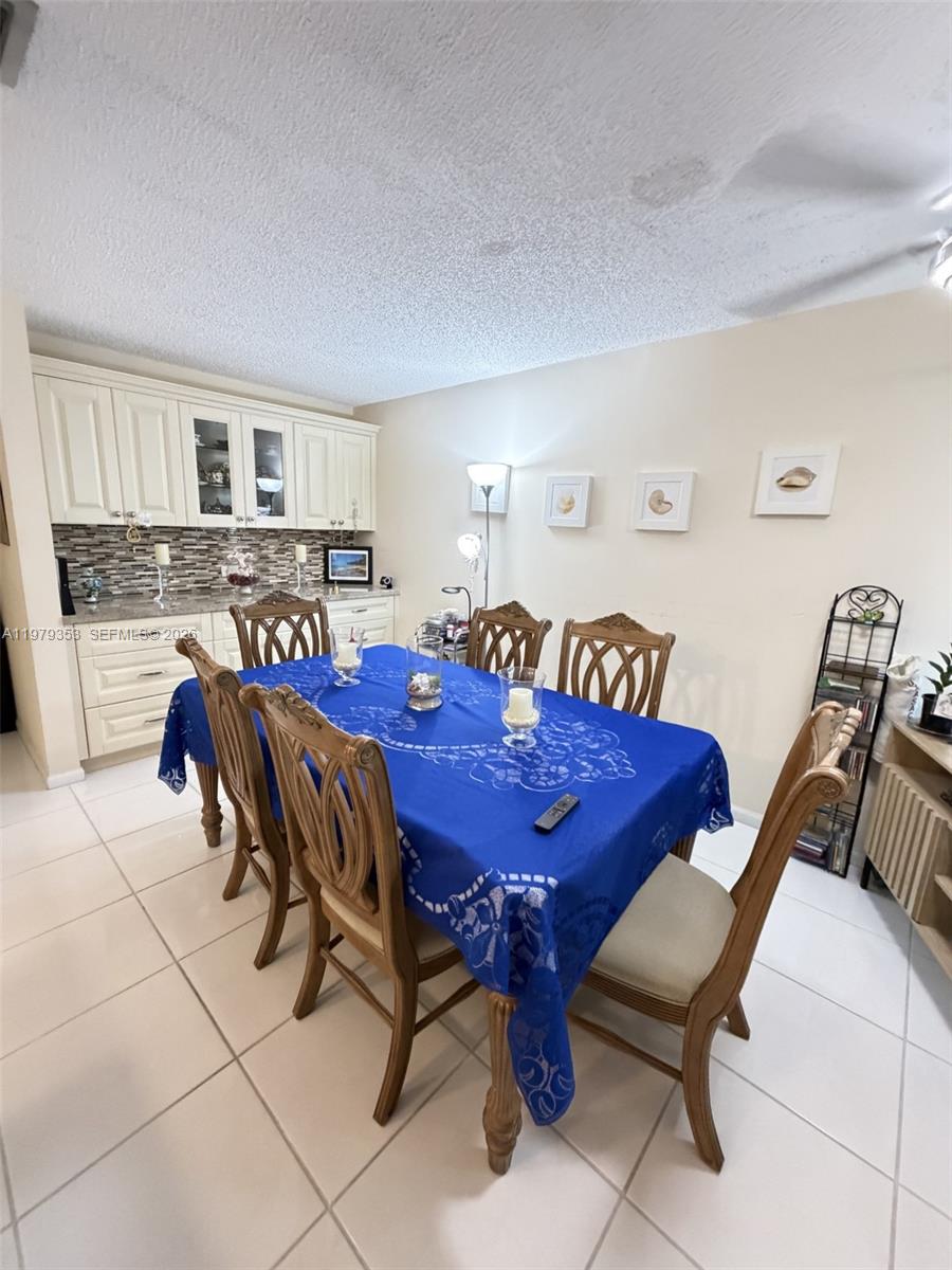 KENSINGTON SOUTH - Residential