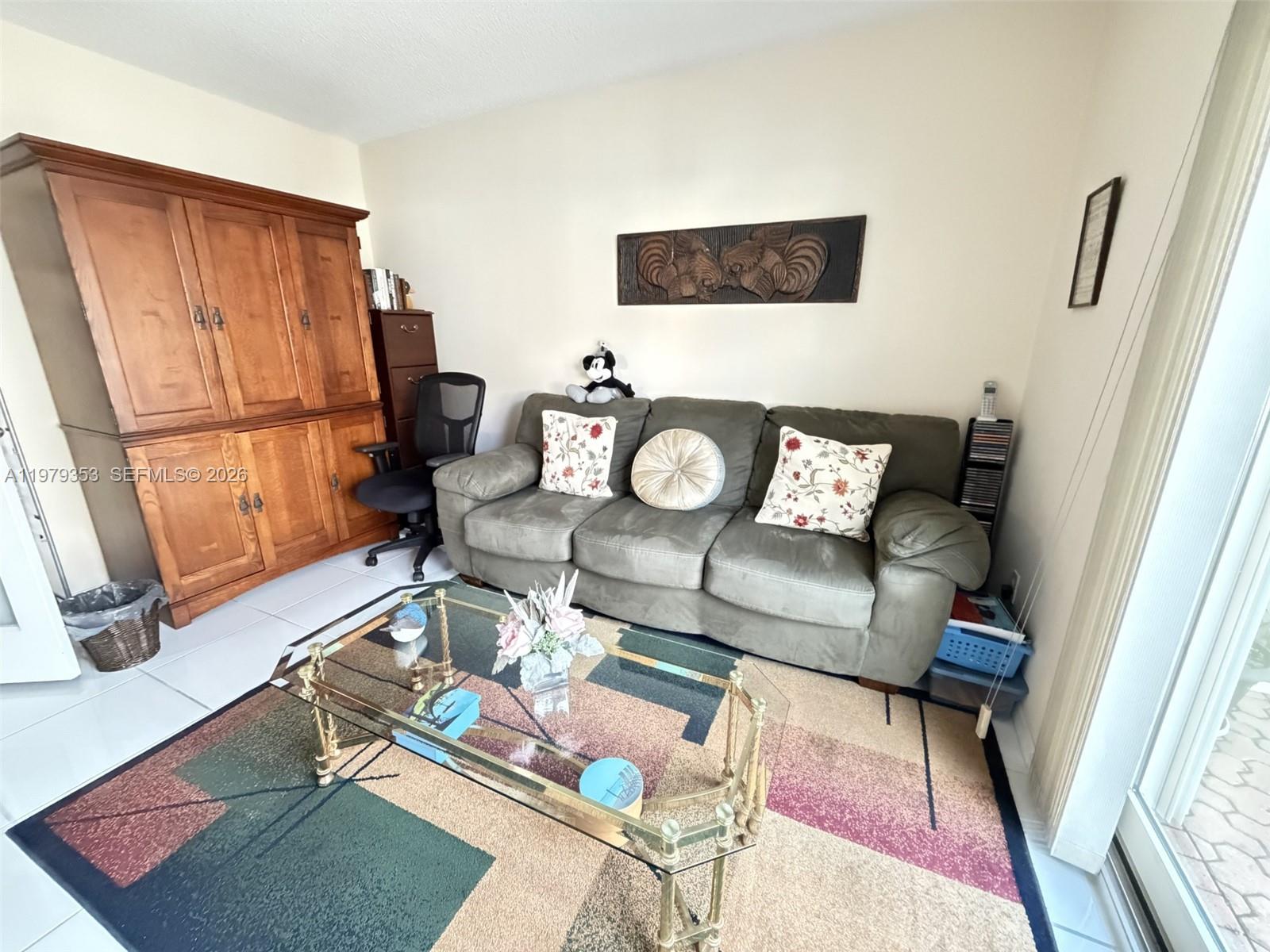 KENSINGTON SOUTH - Residential