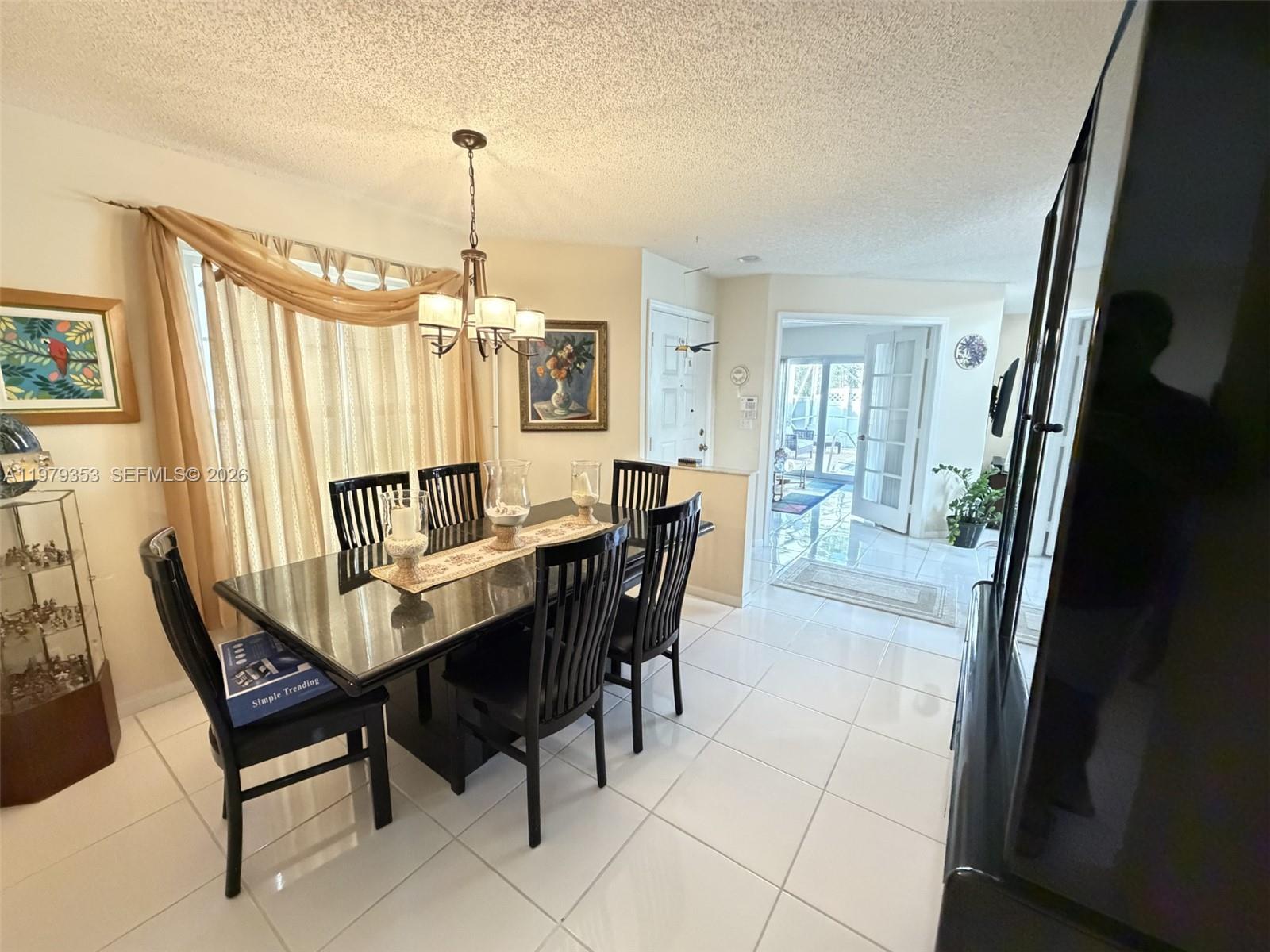 KENSINGTON SOUTH - Residential