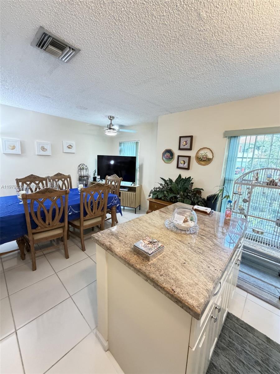 KENSINGTON SOUTH - Residential