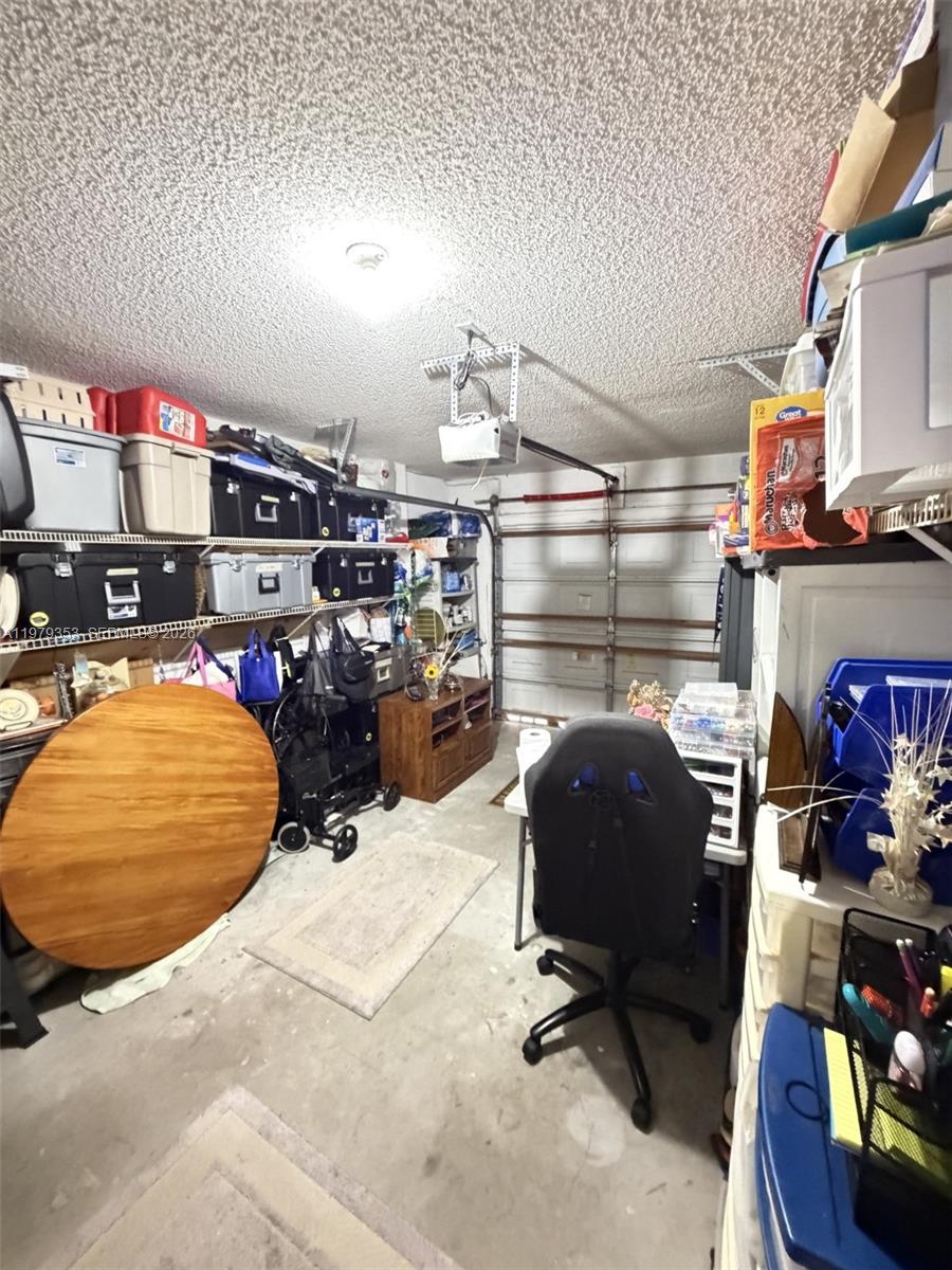 KENSINGTON SOUTH - Residential