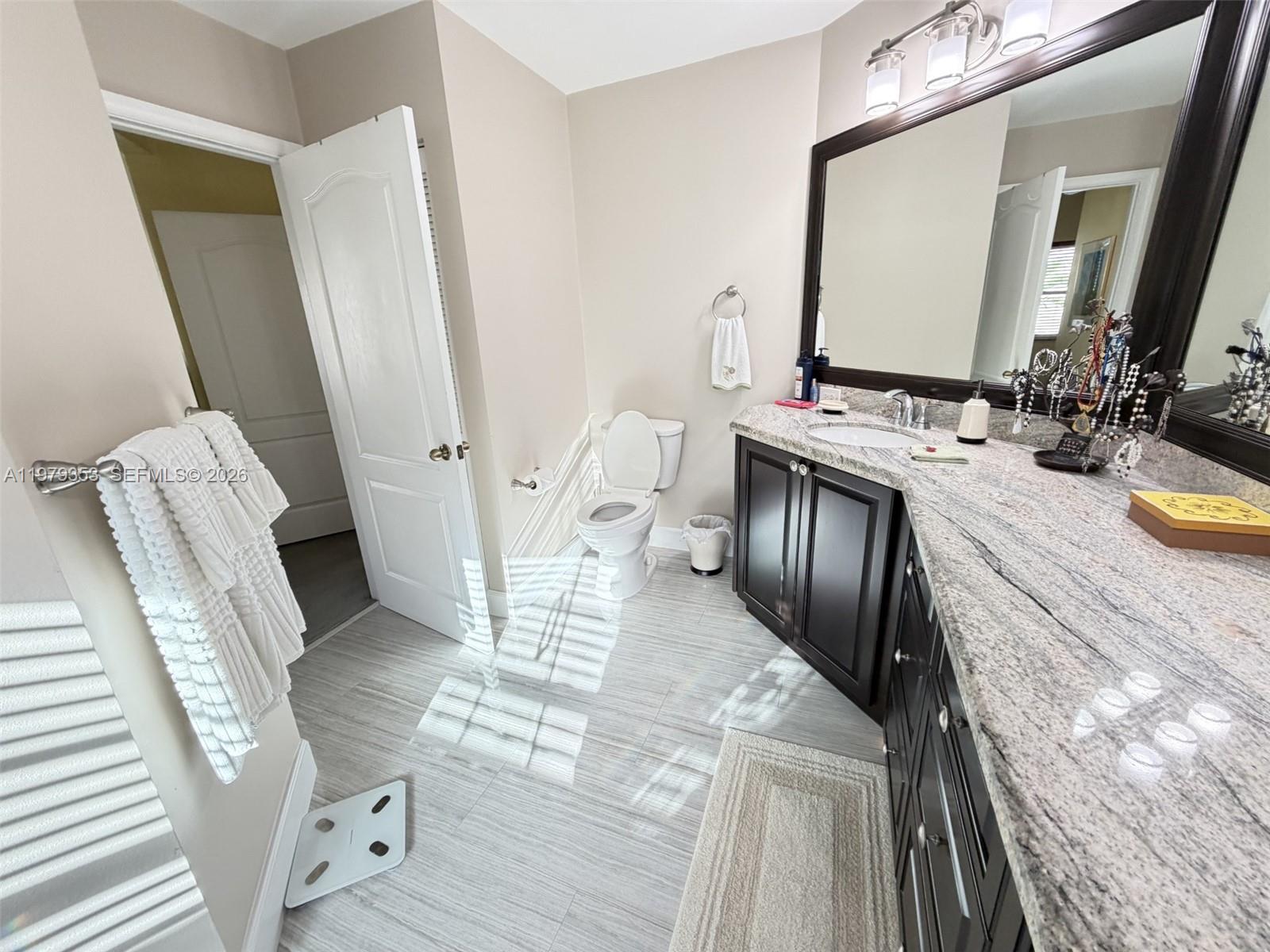 KENSINGTON SOUTH - Residential