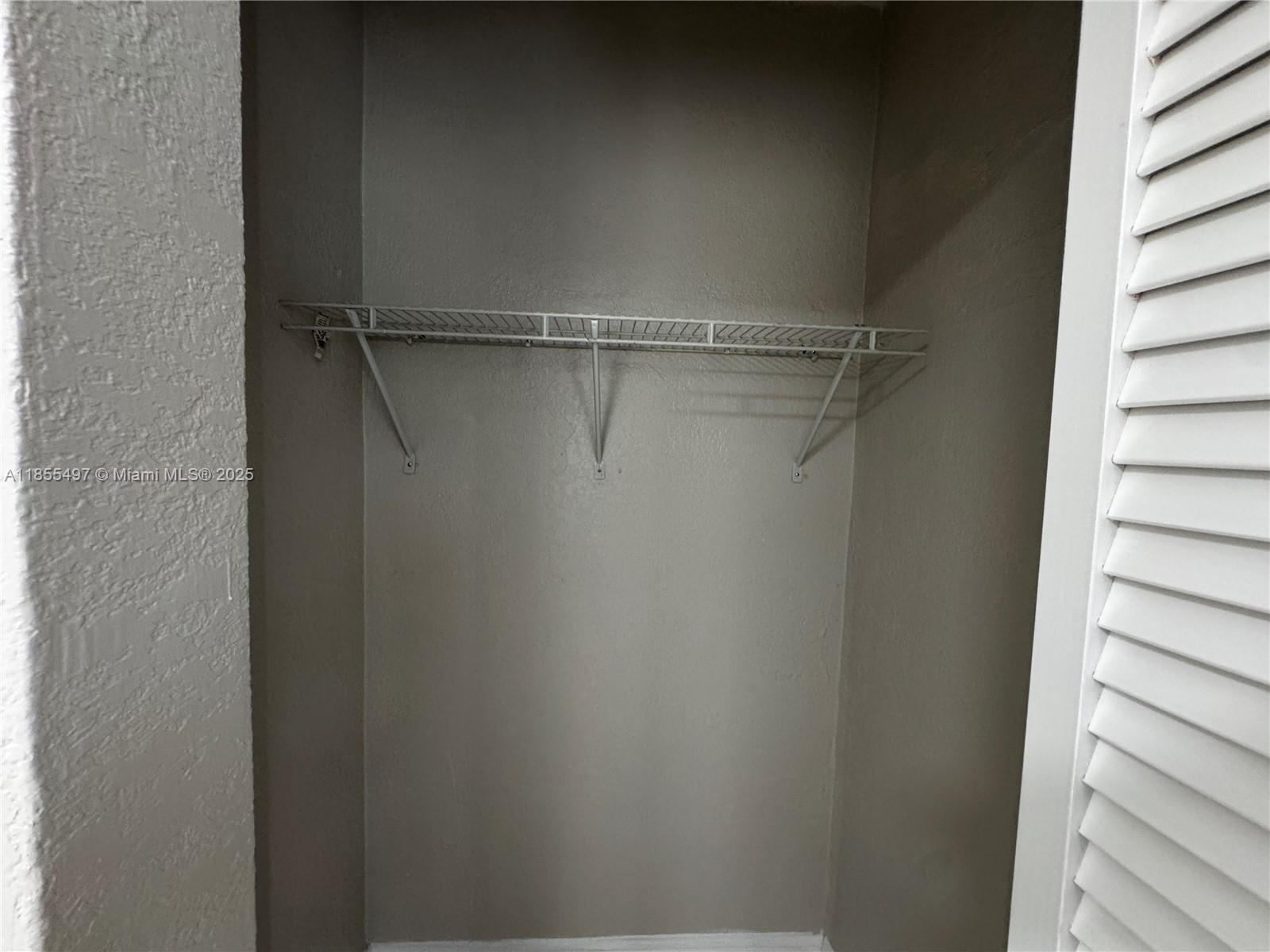 MAGNOLIA SUB - Residential Lease