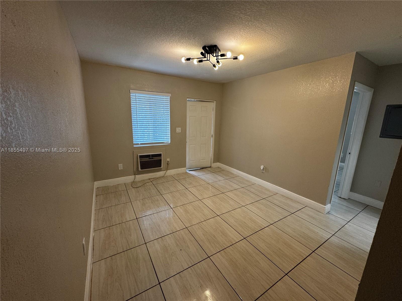 MAGNOLIA SUB - Residential Lease