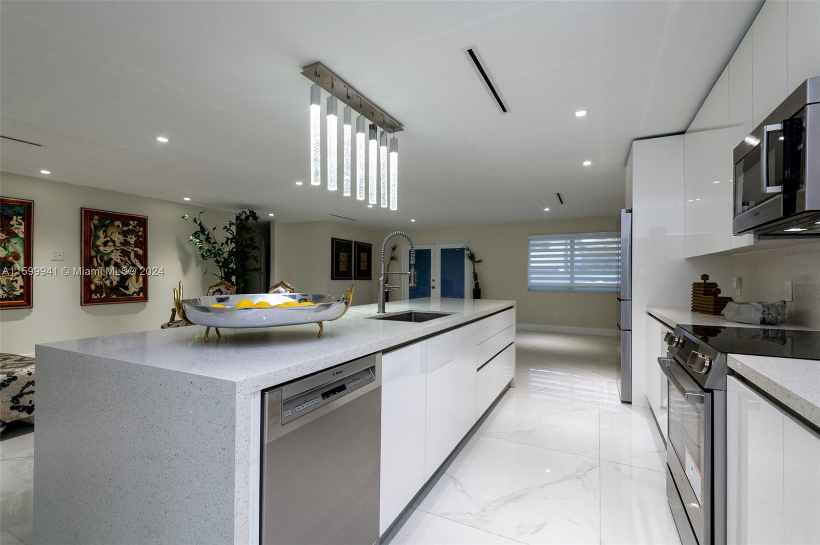 BAY CREST SEC 3 - Residential