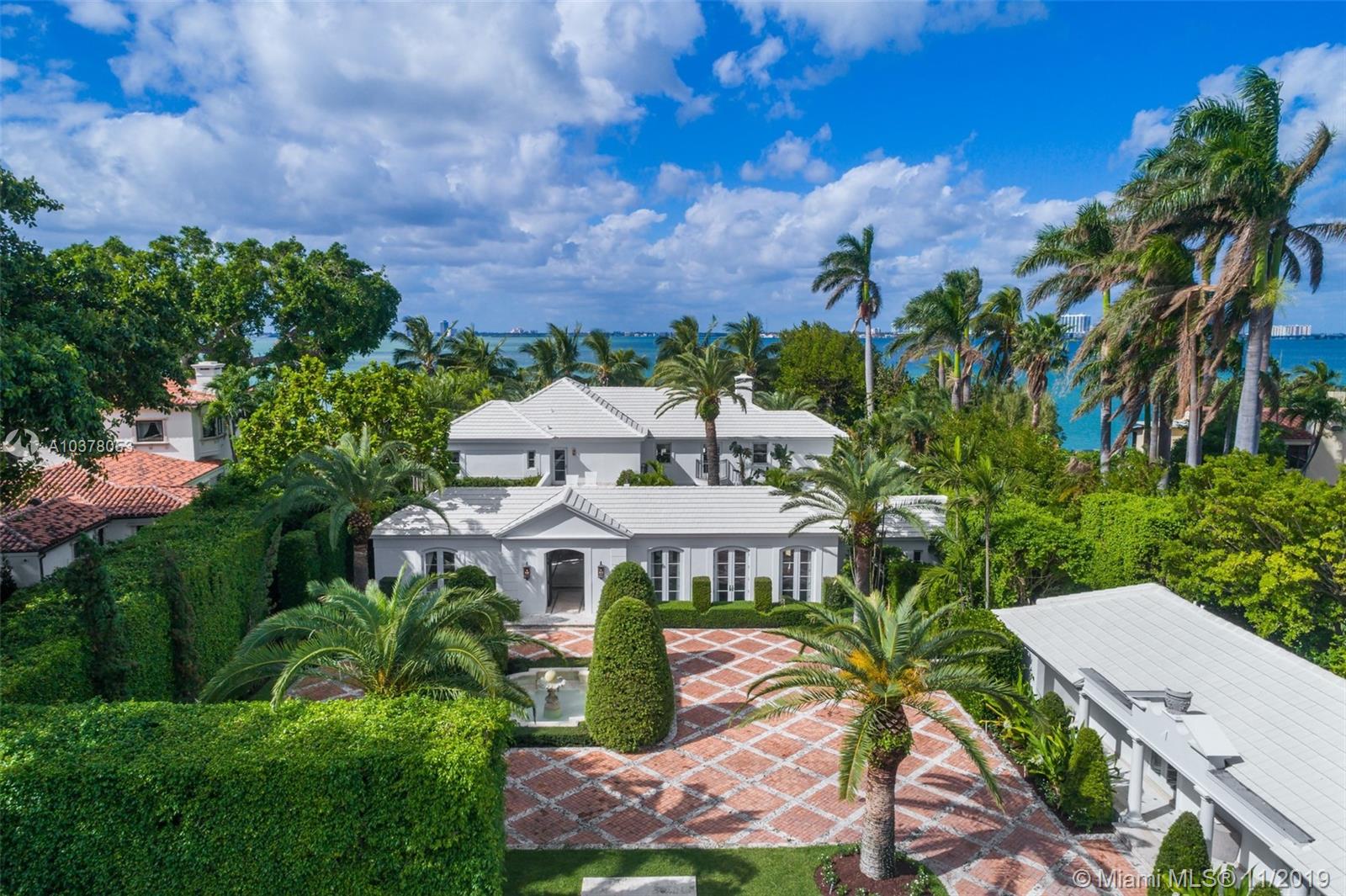 LA GORCE GOLF SUB - Residential