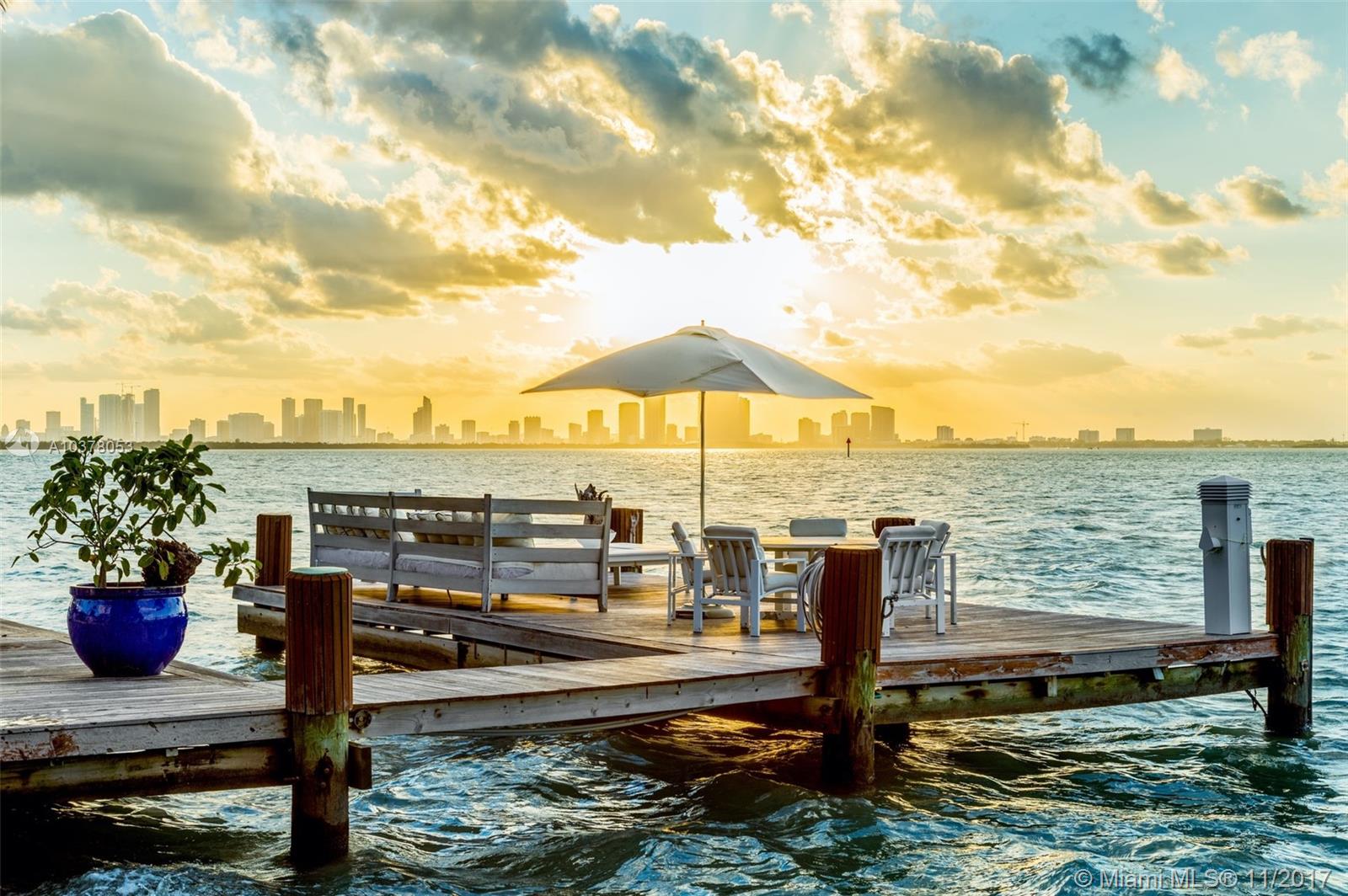 LA GORCE GOLF SUB - Residential