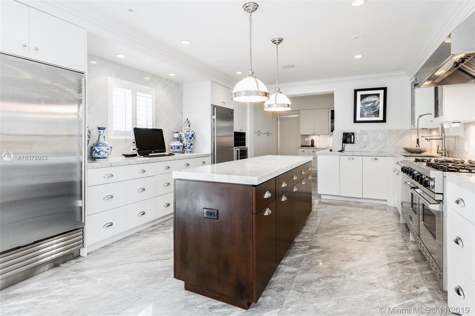 LA GORCE GOLF SUB - Residential