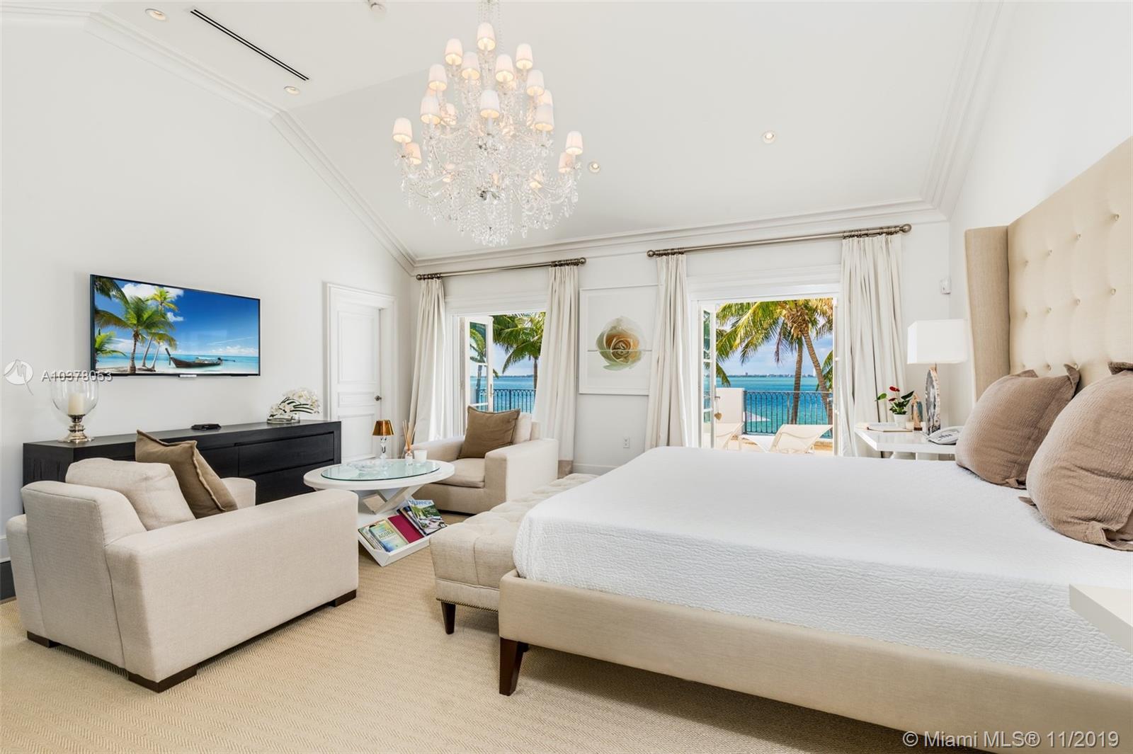 LA GORCE GOLF SUB - Residential