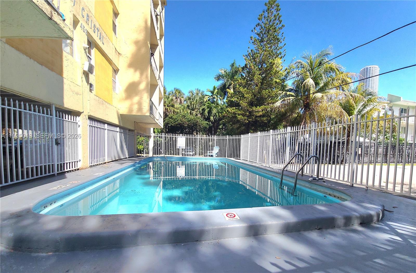 RIO CRISTAL CONDO - Residential