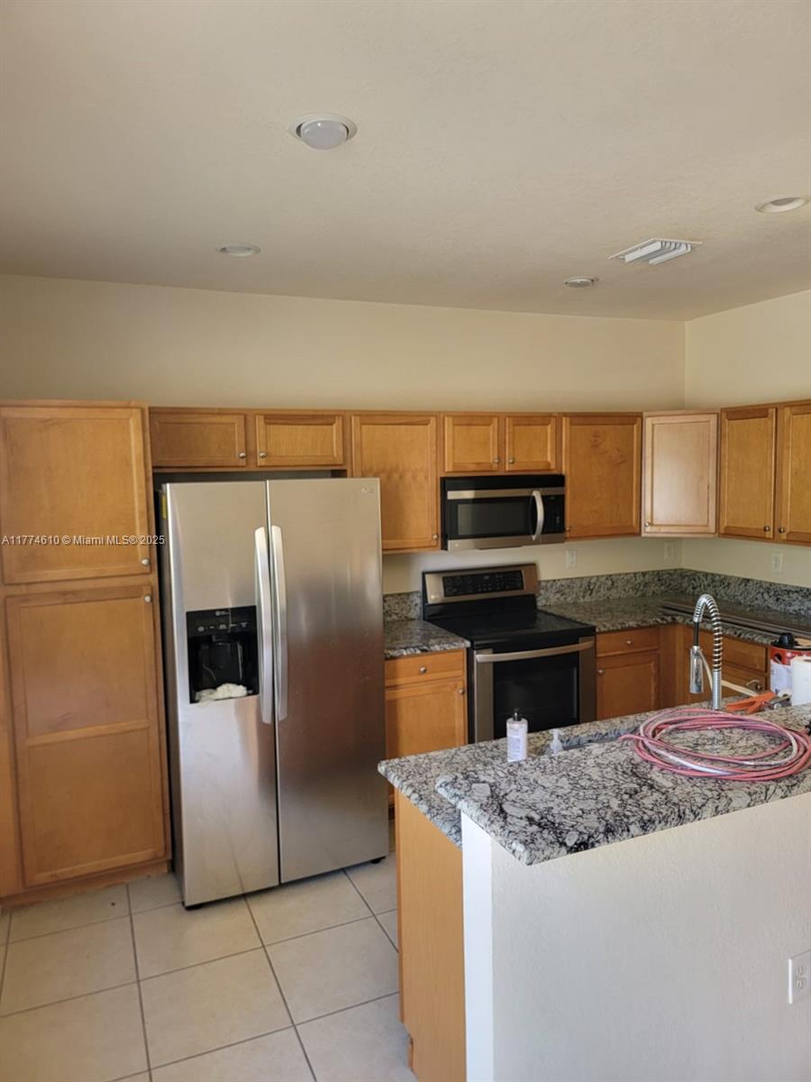 17186 SW 93rd st 17186