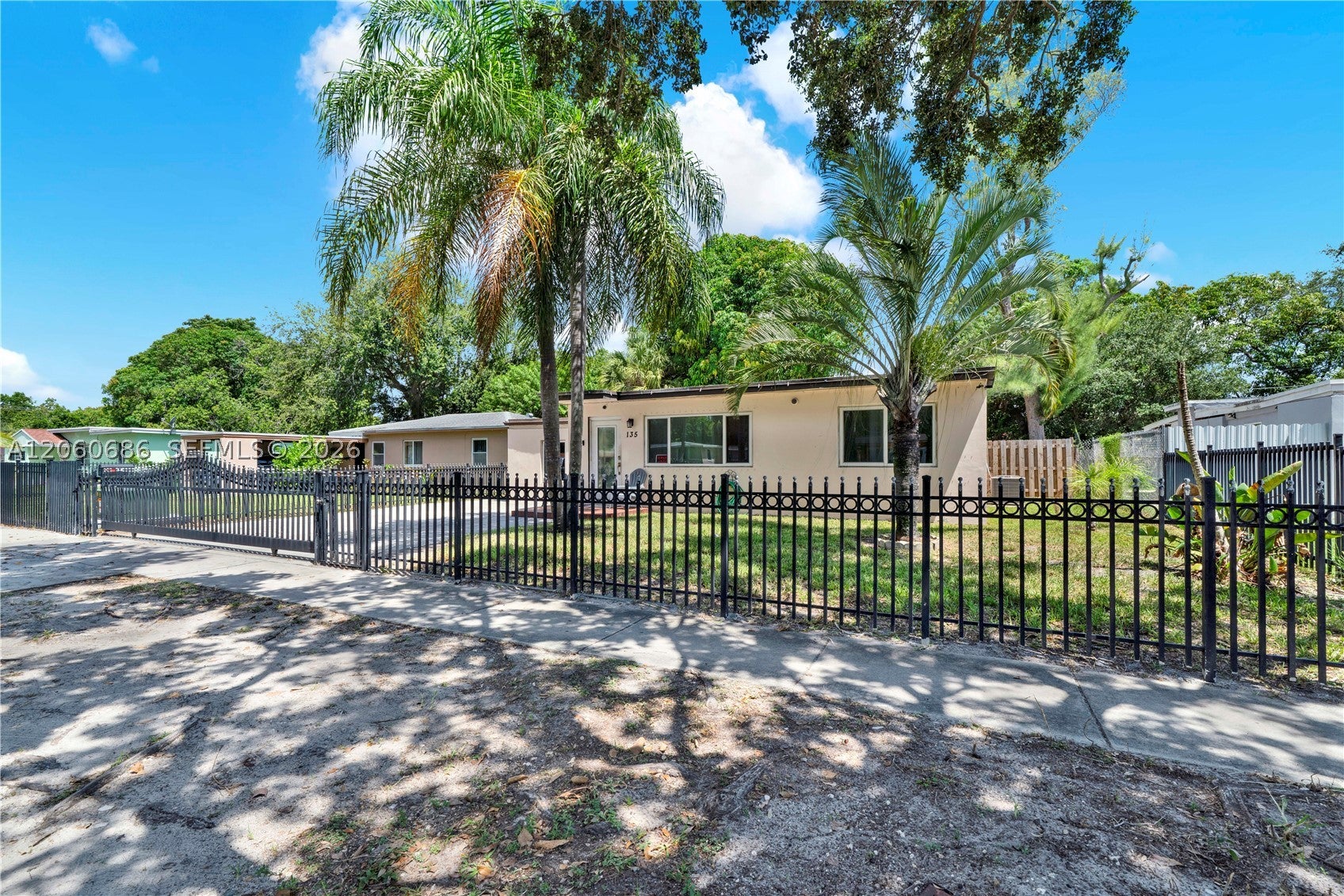 135 NW 121st St