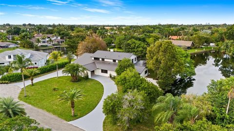 11945 SW 16th Ct Davie FL 33325