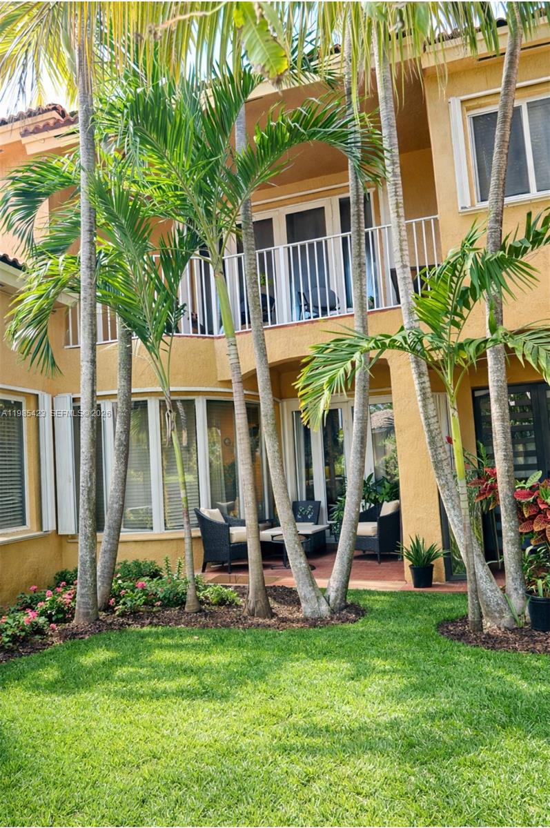 PALM ISLE ESTATES - Residential