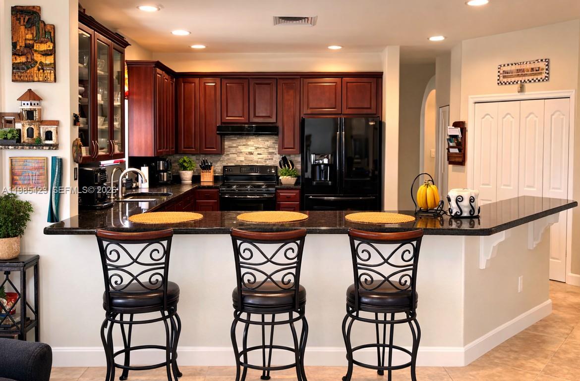 PALM ISLE ESTATES - Residential