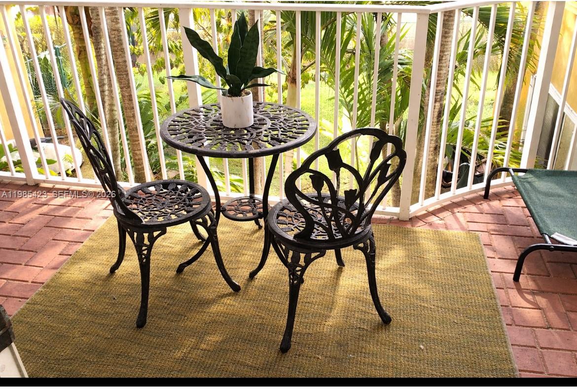 PALM ISLE ESTATES - Residential