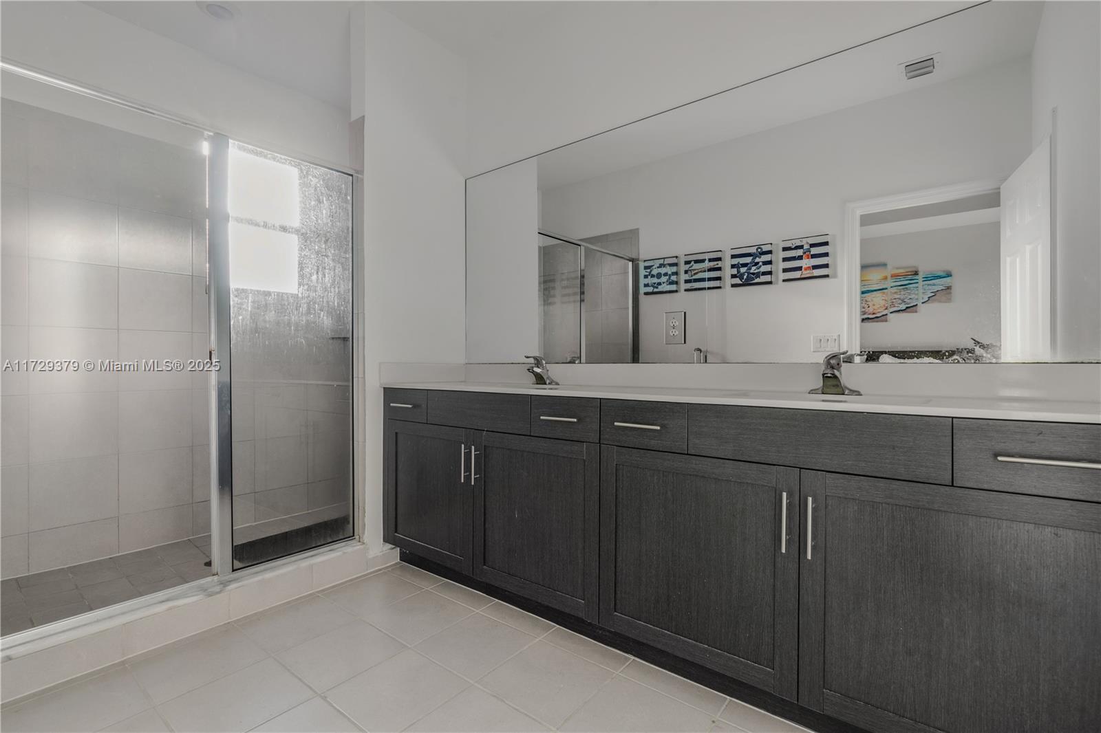 SIENNA CREEK - Residential