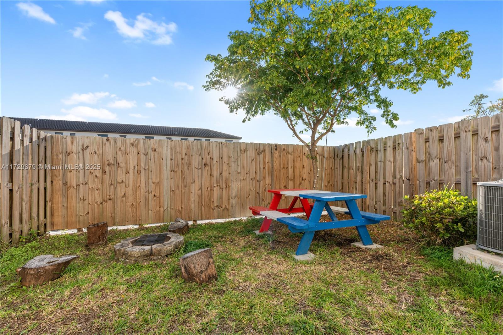 SIENNA CREEK - Residential