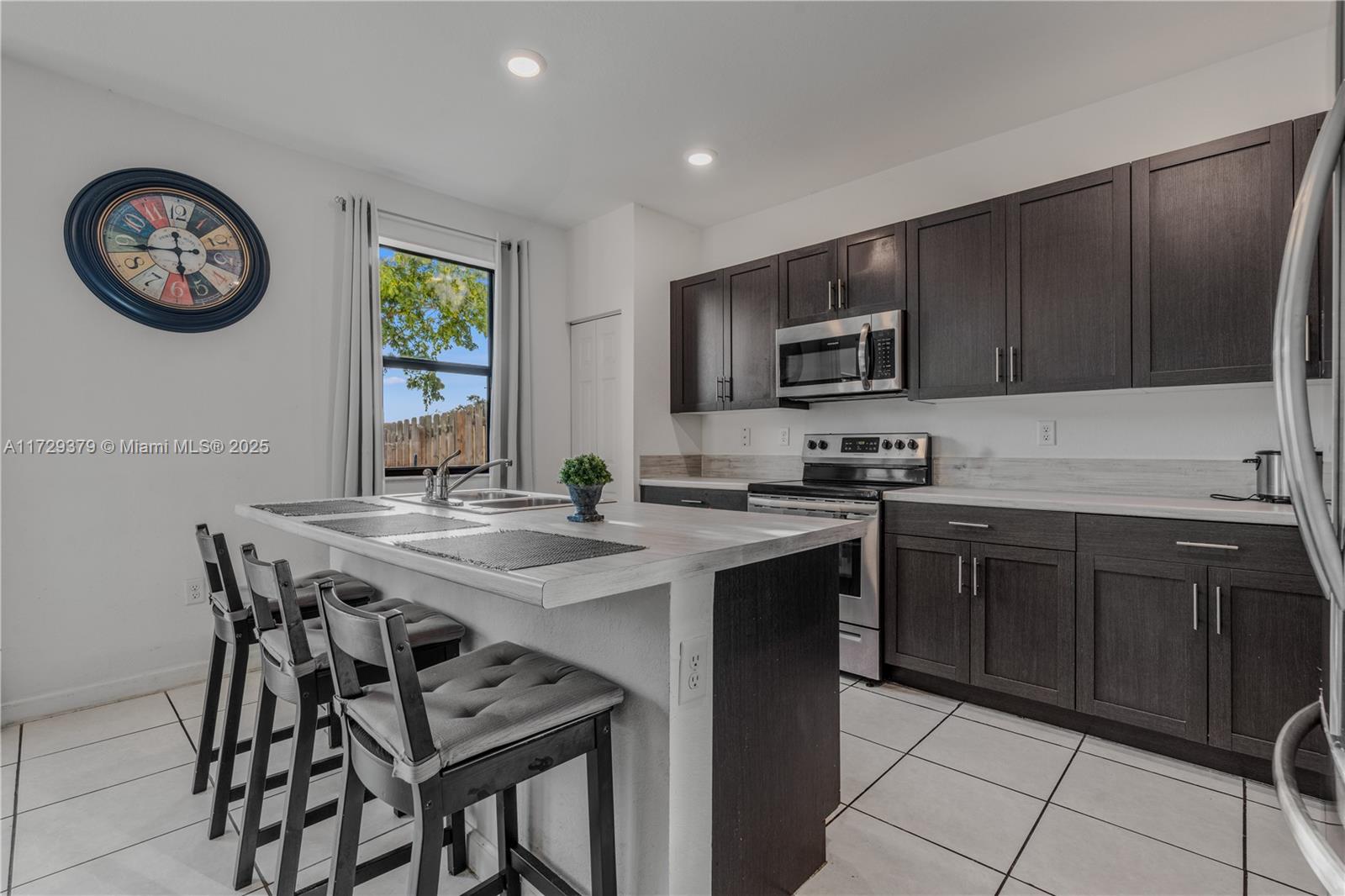 SIENNA CREEK - Residential