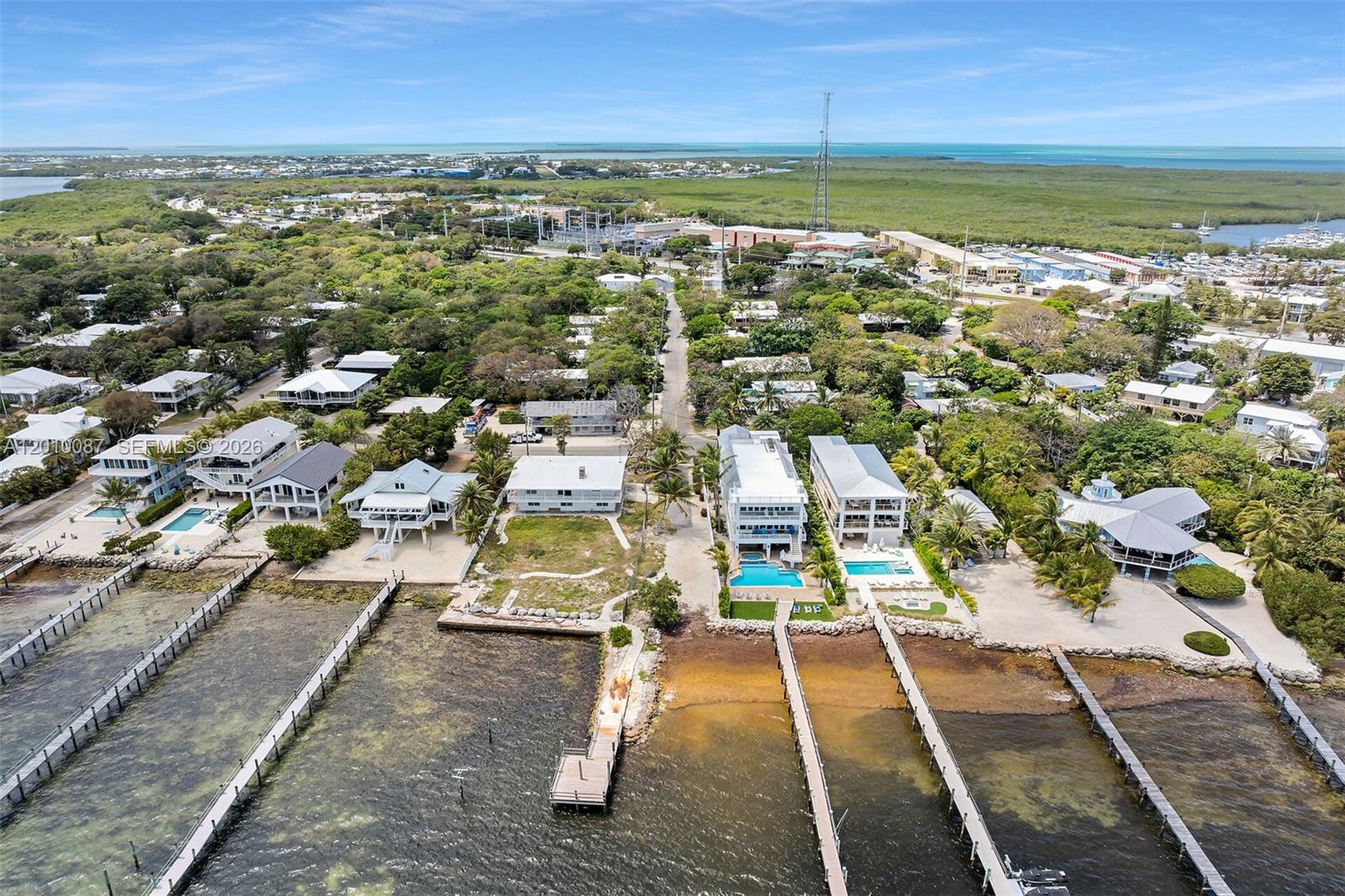 TAVERNIER HEIGHTS - Residential