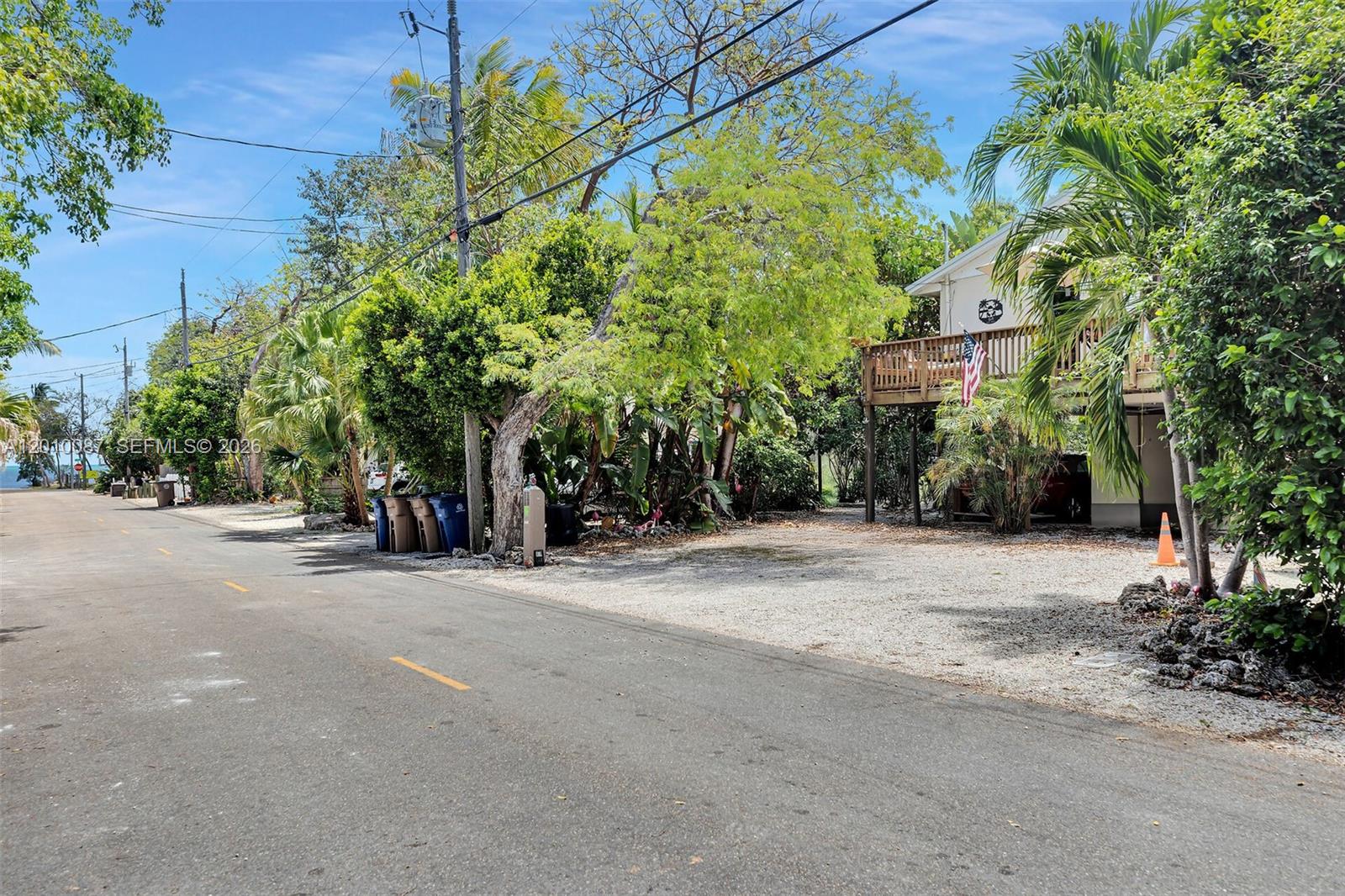 TAVERNIER HEIGHTS - Residential