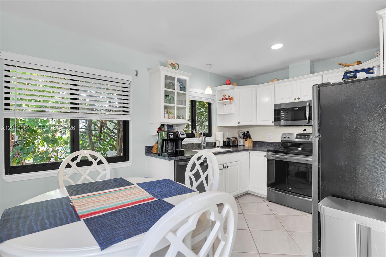 TAVERNIER HEIGHTS - Residential