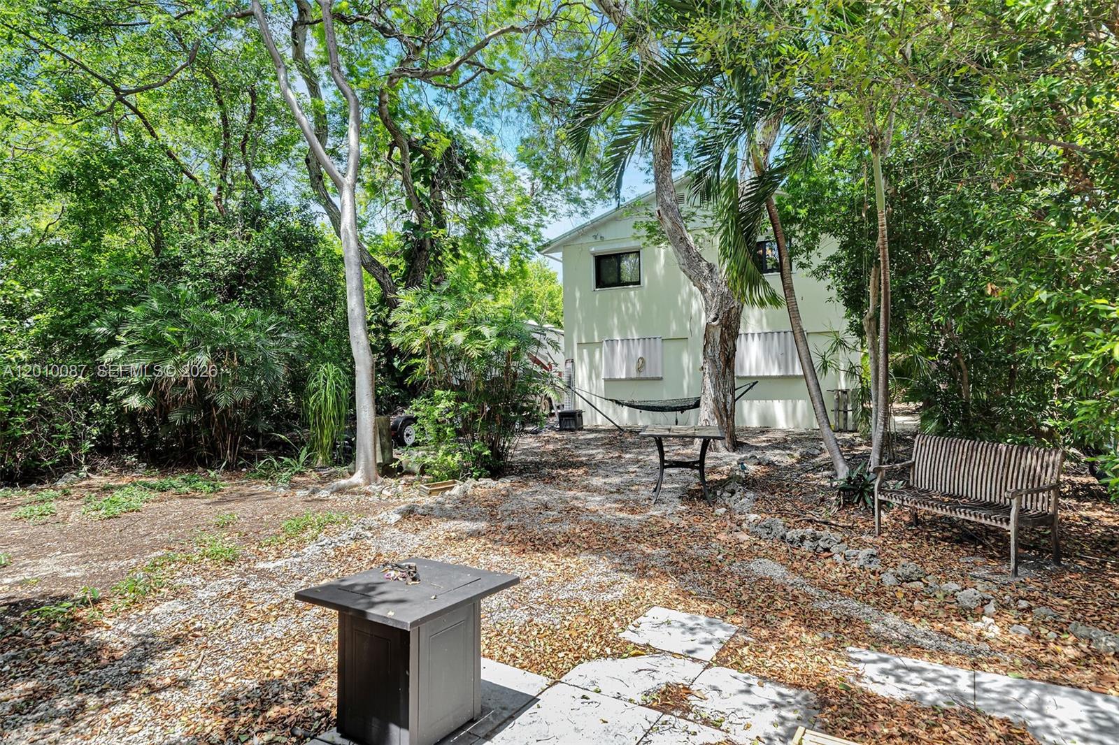 TAVERNIER HEIGHTS - Residential