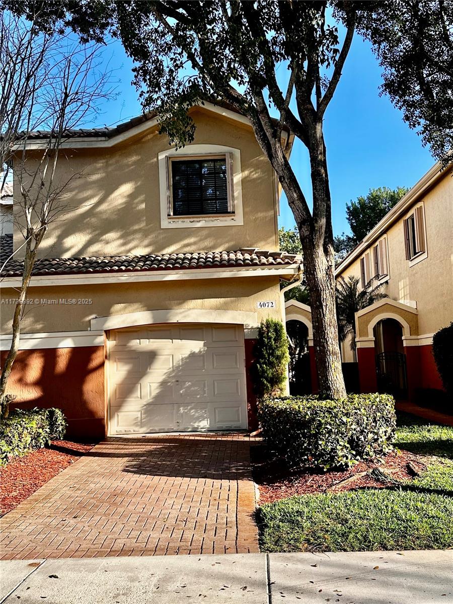 Rental Property at 4072 Timber Cove Ln, Weston, Broward County, Florida - Bedrooms: 4 
Bathrooms: 3  - $3,799 MO.