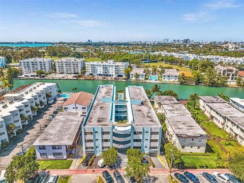 1165 Marseille Dr 9 Miami Beach FL 33141