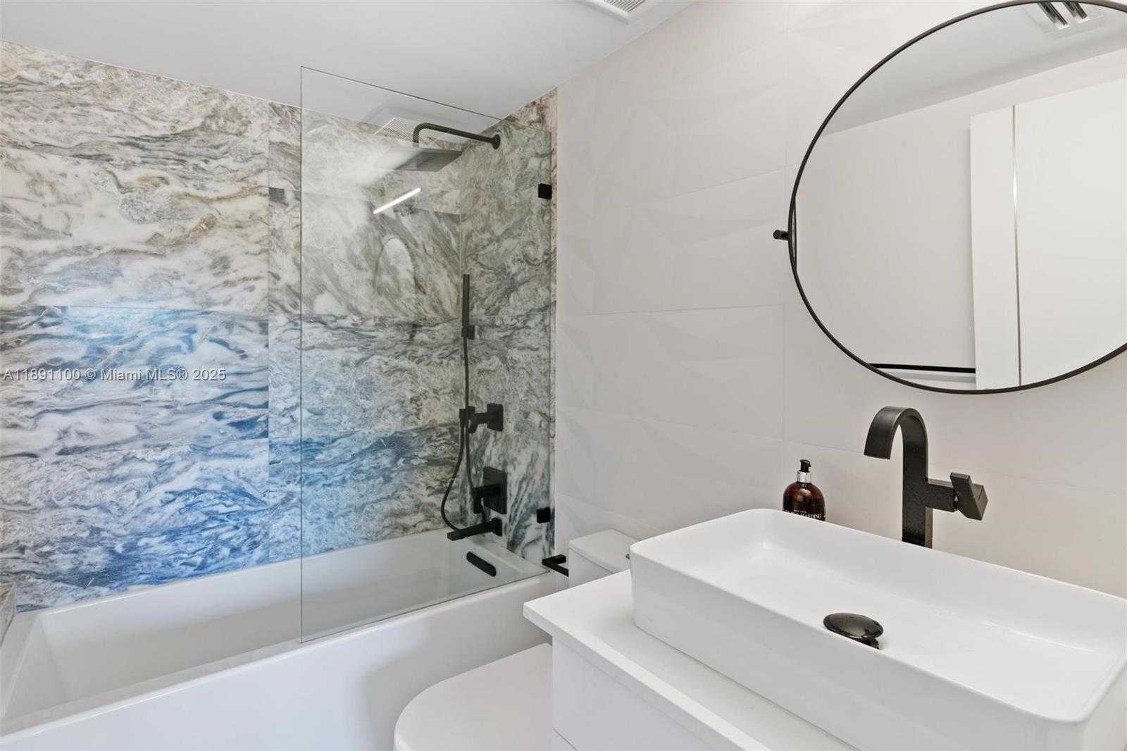 MAGNOLIA CONDO - Residential Lease