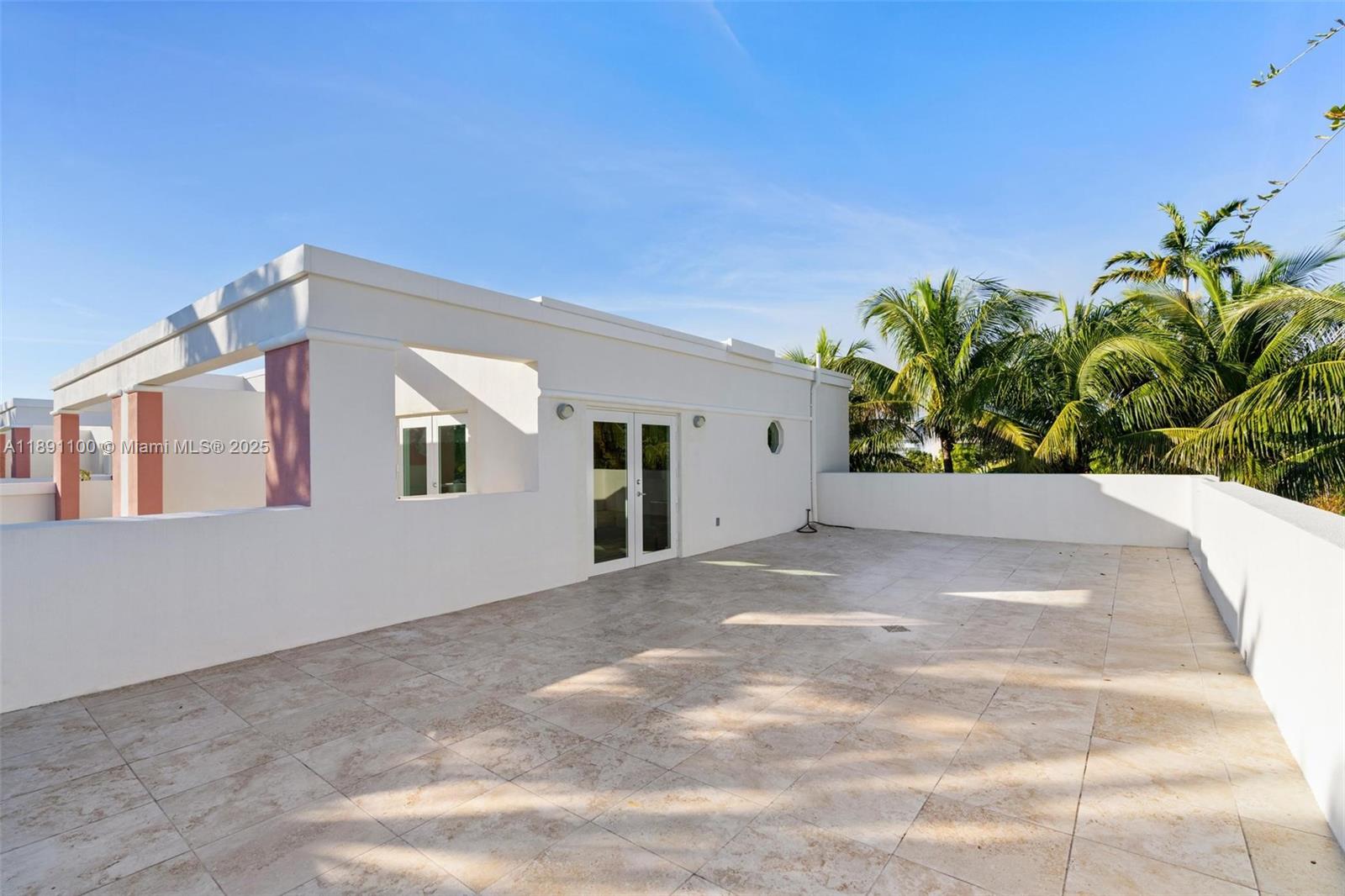 MAGNOLIA CONDO - Residential Lease