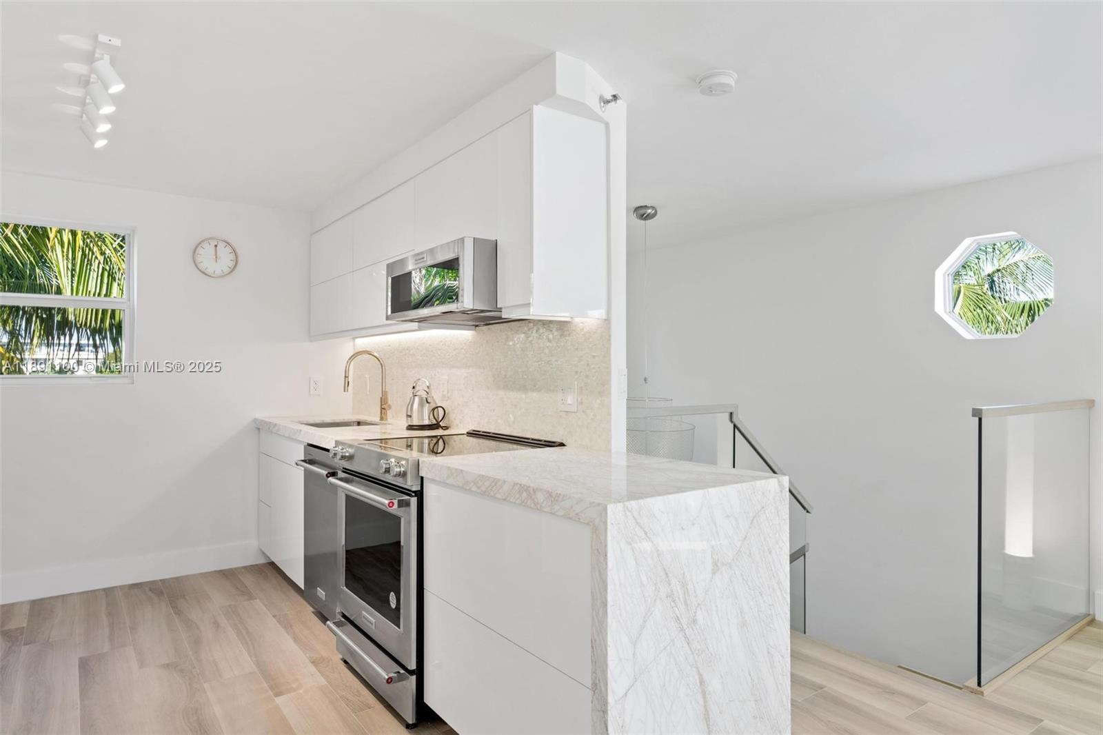 MAGNOLIA CONDO - Residential Lease