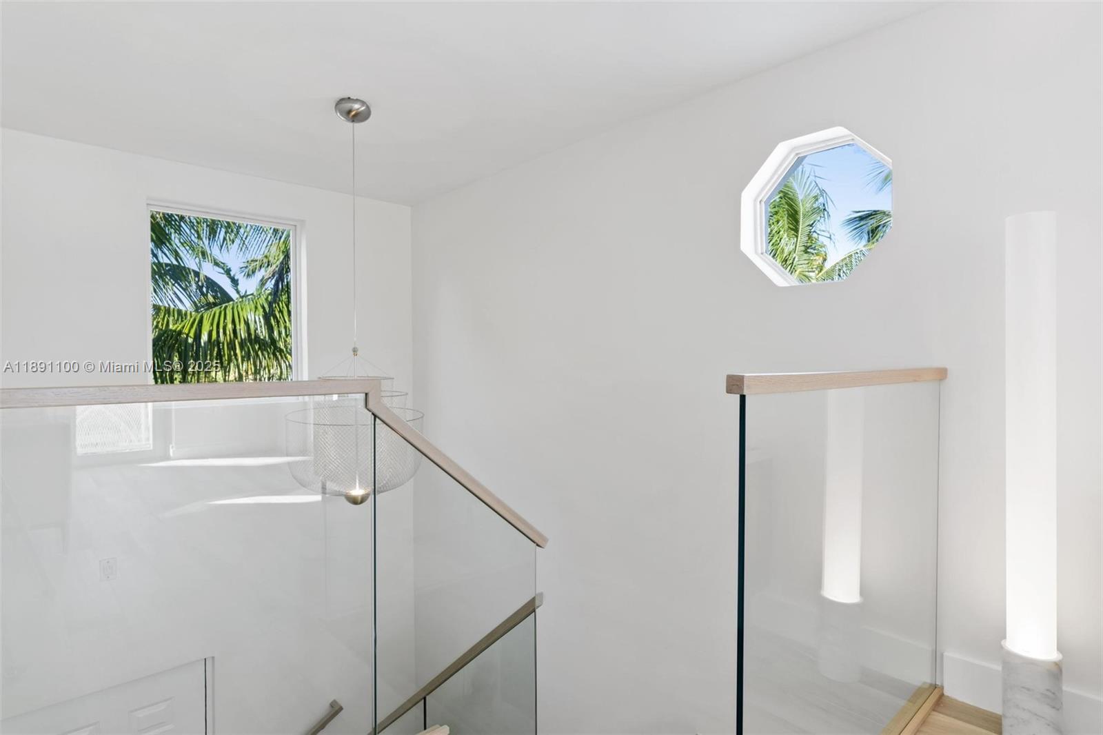 MAGNOLIA CONDO - Residential Lease