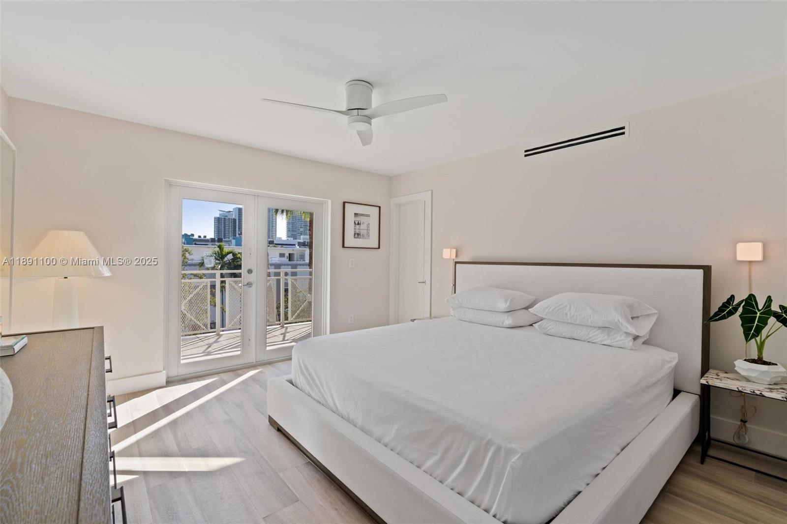MAGNOLIA CONDO - Residential Lease