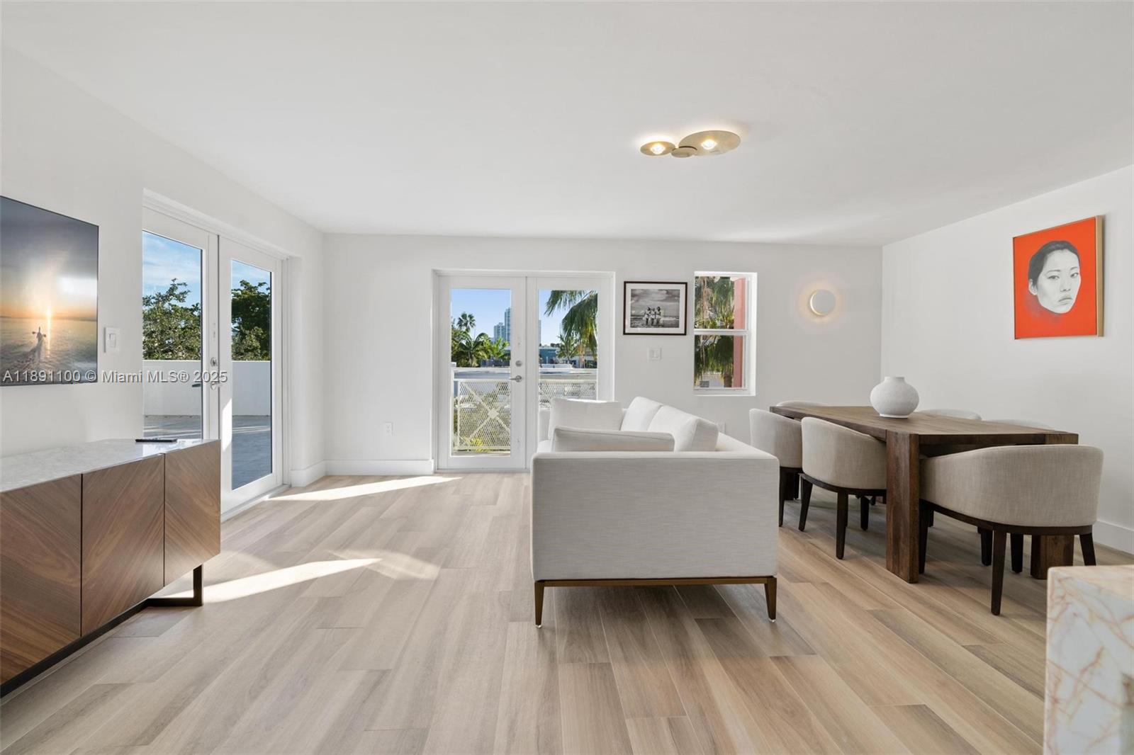 MAGNOLIA CONDO - Residential Lease