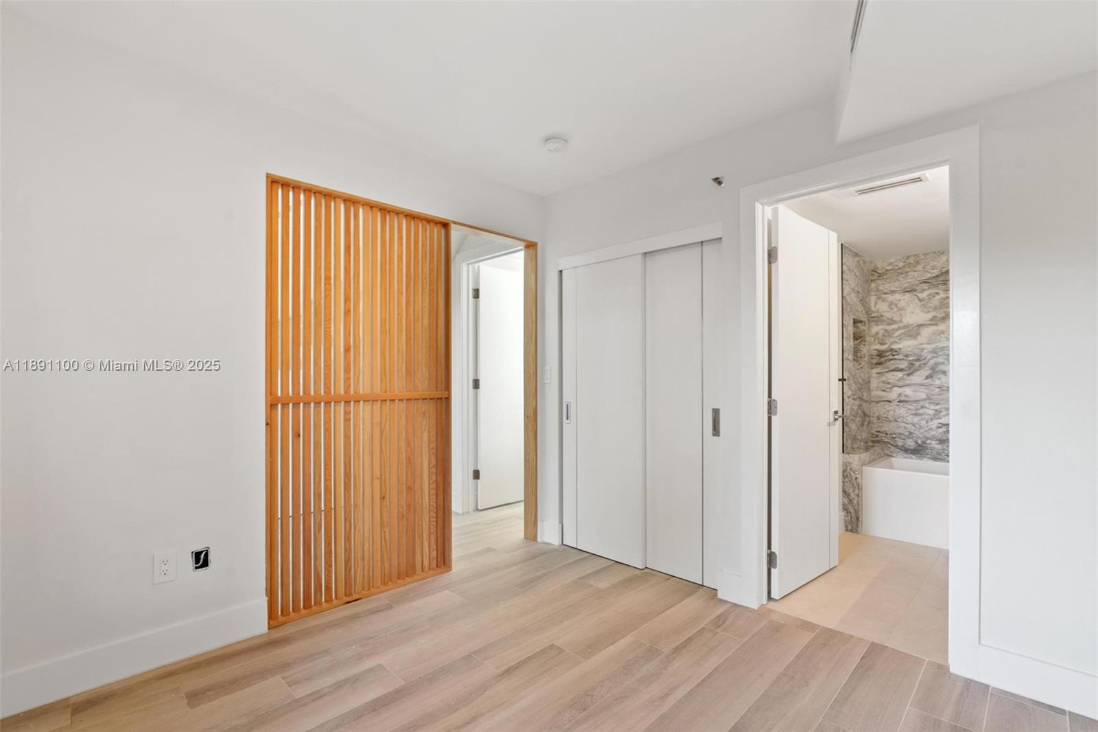 MAGNOLIA CONDO - Residential Lease