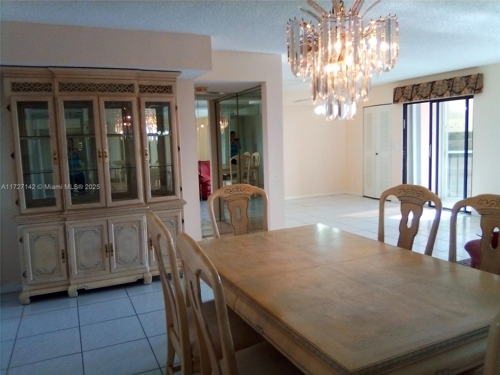 HUNTINGTON TOWERS CONDO - Residential