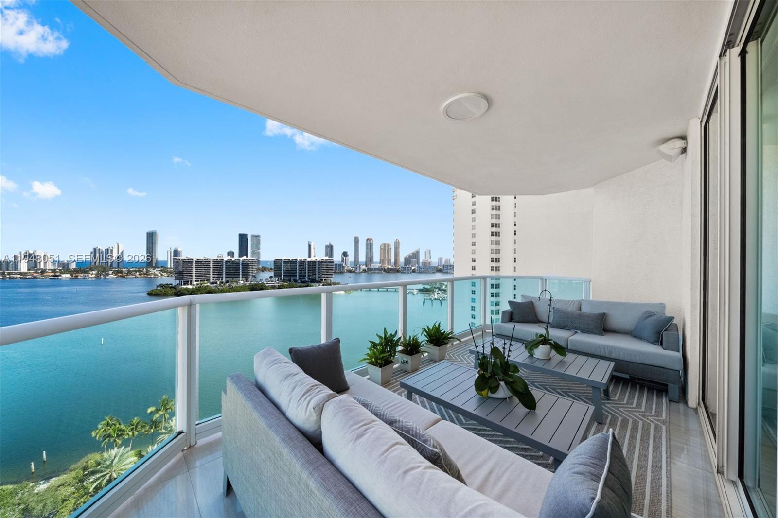 THE PENINSULA II CONDO - Residential