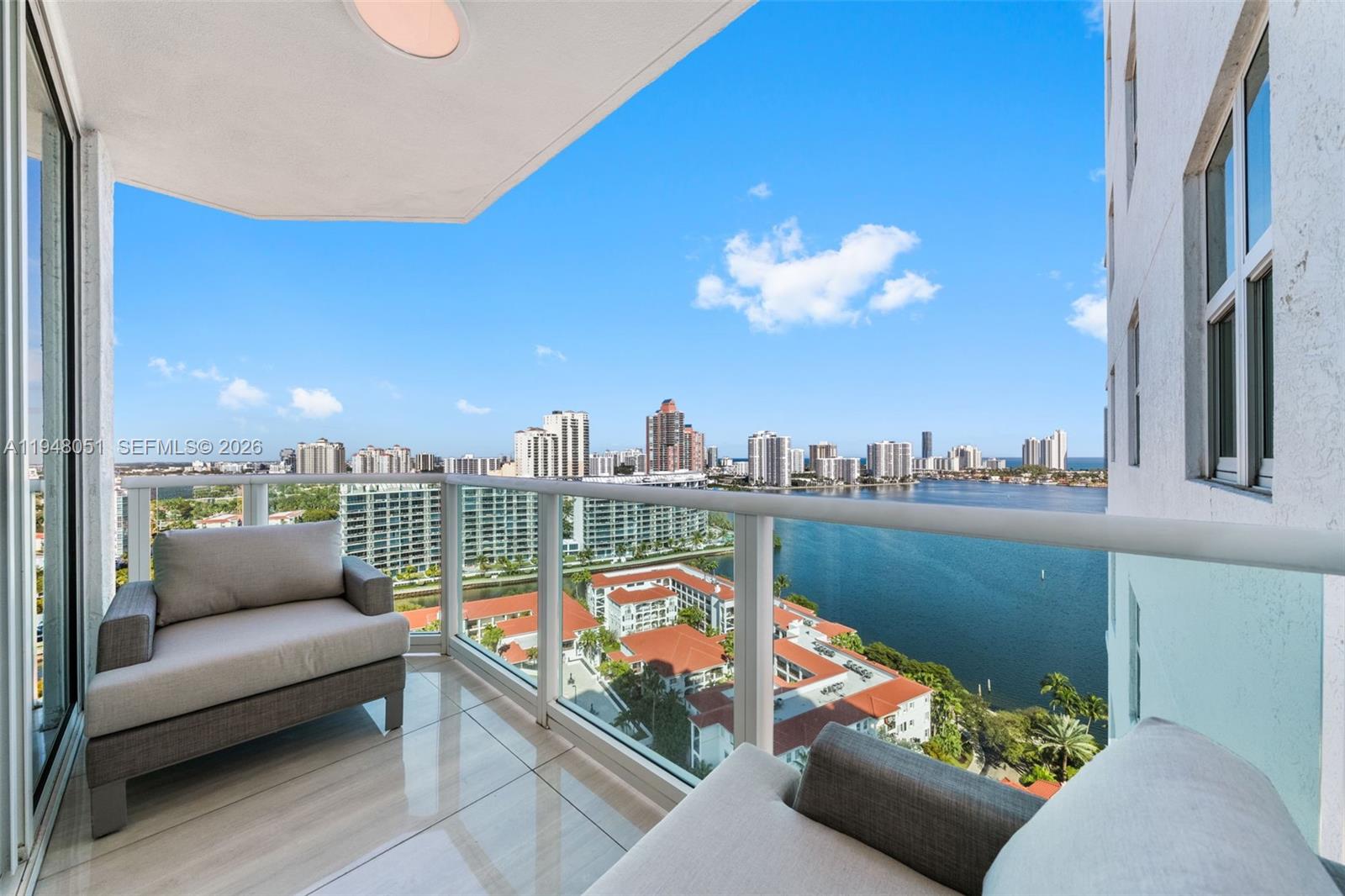 THE PENINSULA II CONDO - Residential