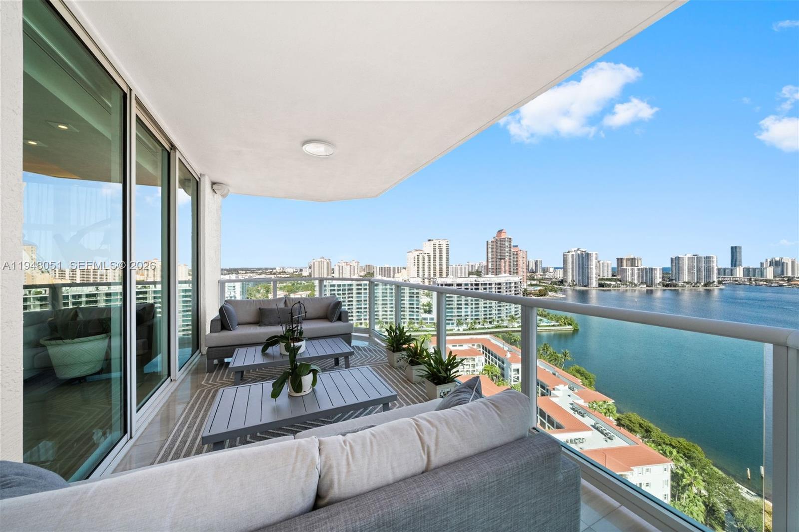 THE PENINSULA II CONDO - Residential