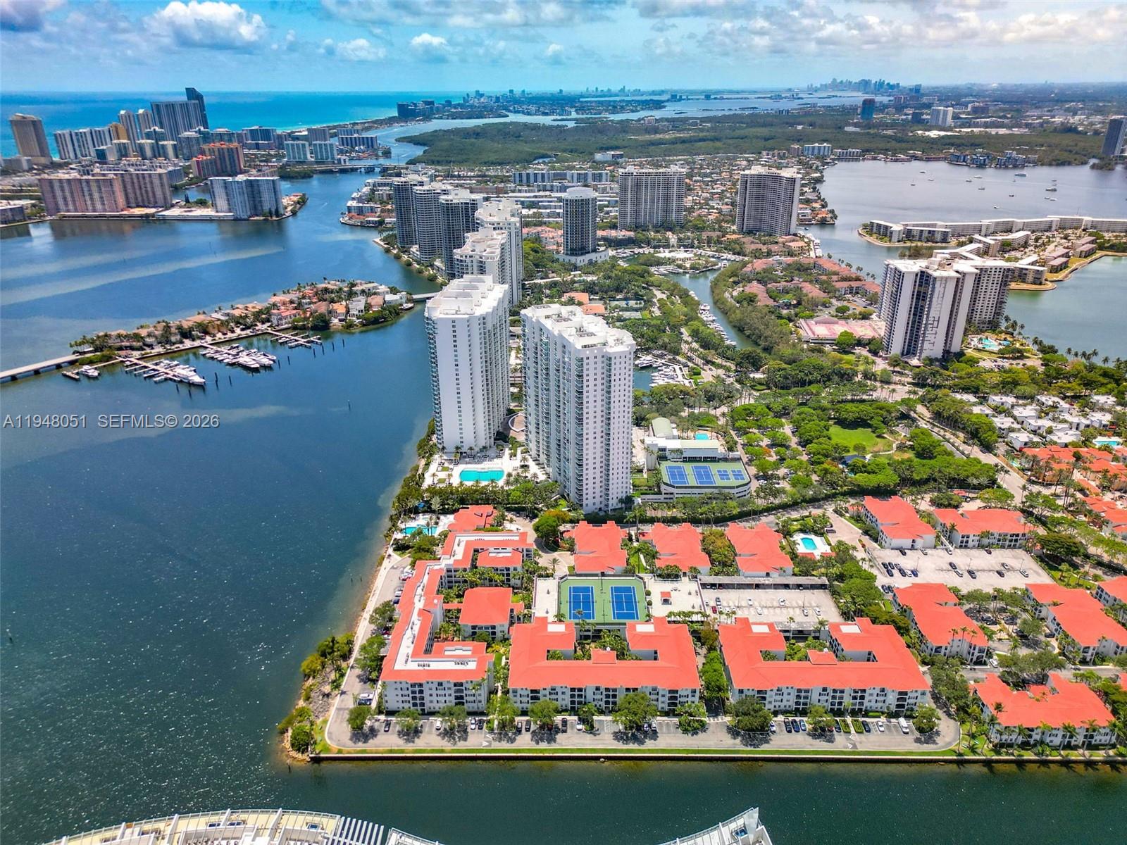 THE PENINSULA II CONDO - Residential