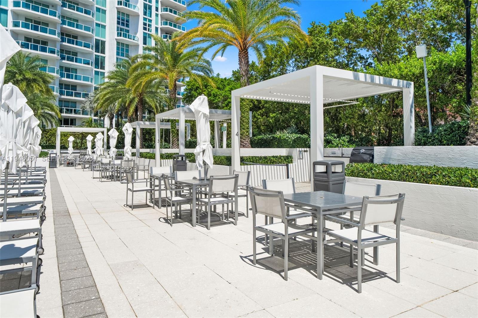 THE PENINSULA II CONDO - Residential